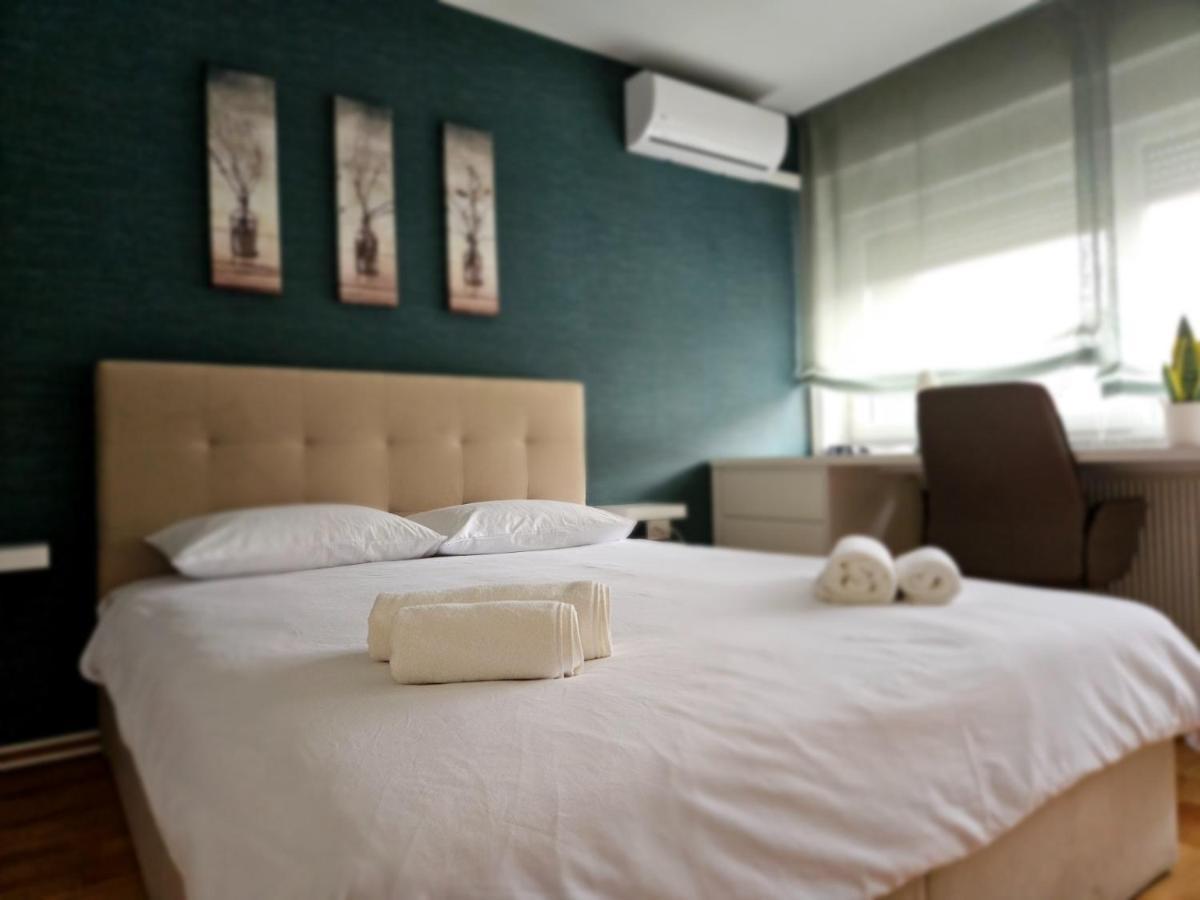 Comfort Rooms Remiza - Free Private Parking - Self Check-In ザグレブ エクステリア 写真